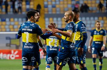 Goleador del fútbol chileno no seguiría en su club: partiría libre