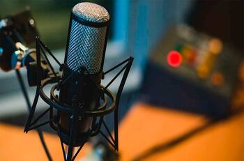 Conoce cuatro plataformas para alojar tu podcast