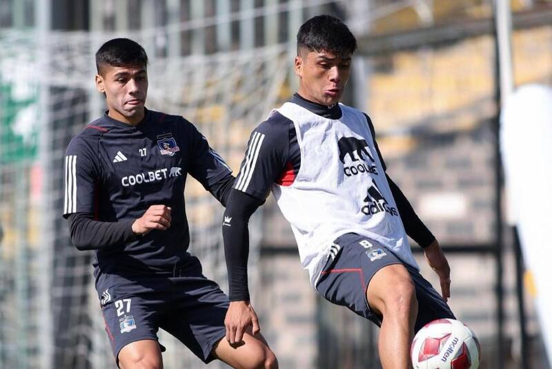 El joven lateral Pedro Navarro ha tenido pocas opciones esta temporada en Colo Colo. (Foto: @colocolo)