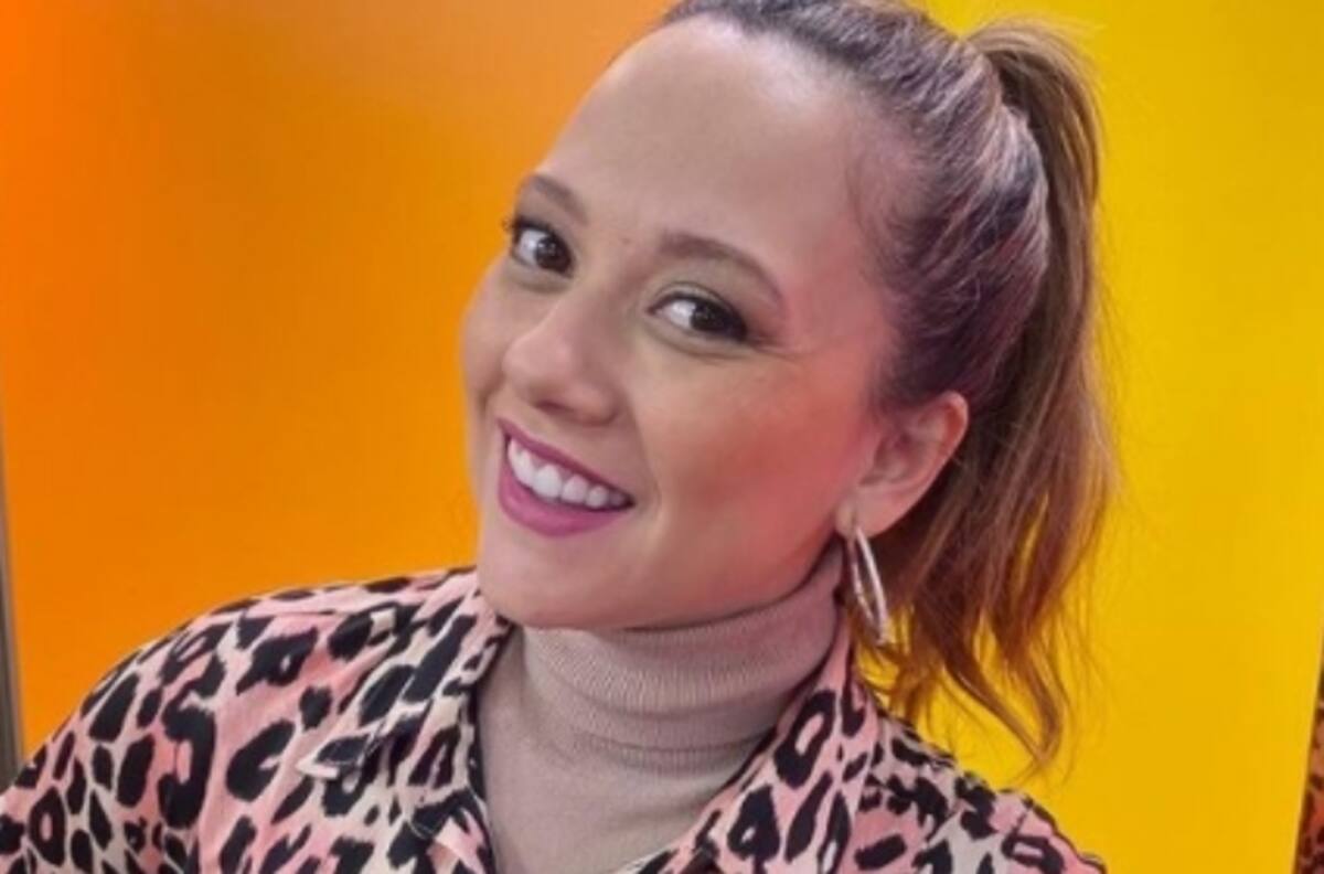 "Y seguimos durmiendo por acá": Ingrid Parra comparte tierno video con su hija en la peluquería