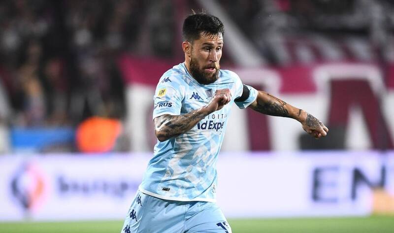 tiene un interesado en Argentina. Competencia para la UC.