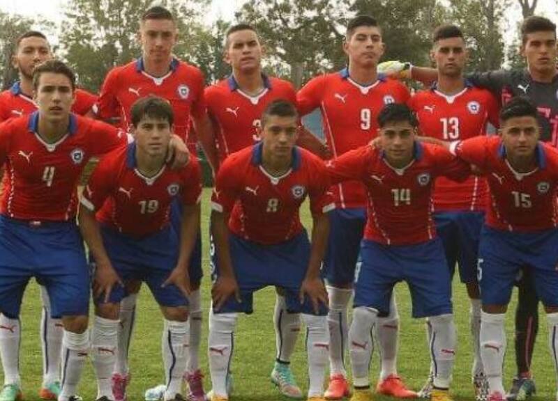 Una de las formaciones de la selección juvenil que jugó en Uruguay y que fue dirigida por Hugo Tocalli.