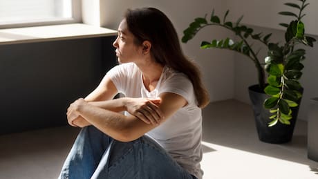 Psicóloga Marisol Sagredo y depresión en Fiestas Patrias: “Cuando todos parecen motivados, quien se está sintiendo mal emocionalmente se siente aún más equivocado”