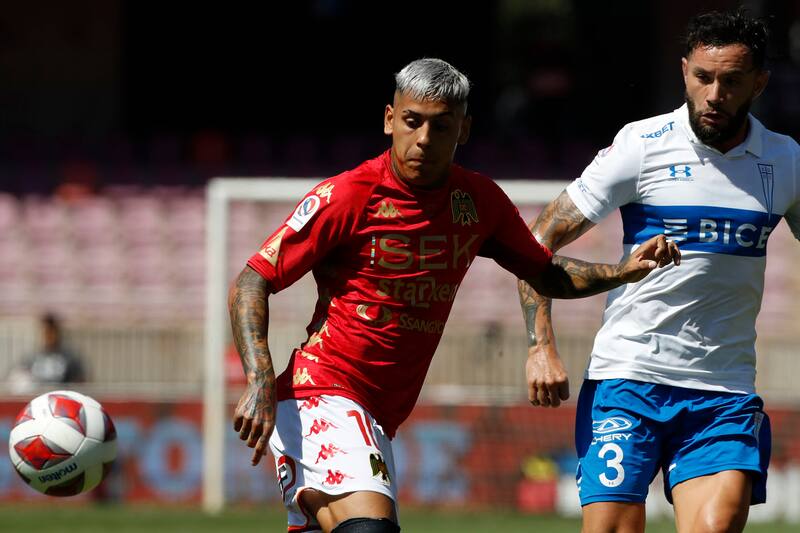 Rodrigo Piñeiro es fijo en el esquema de Ronald Fuentes en Unión Española. Crédito: Agencia Aton.