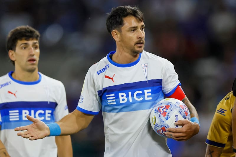 . Fernando Zampedri, delantero de los Cruzados. Foto: Agencia Aton.