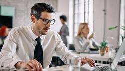 10 carreras técnicas que se estudian en menos de 4 años y donde puedes ganar más de $1.000.000