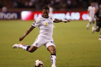 Las movidas que remecen al mercado de fichajes sudamericano