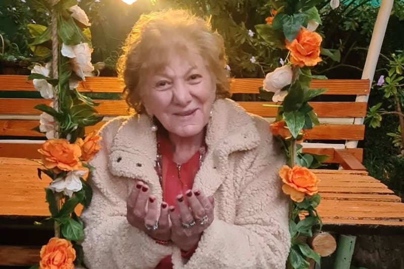 atiende en este lugar.