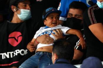 Tuvo consecuencias: Miguelito fue desvinculado de programa de TNT Sports tras su polémica en partido de la UC y Colo Colo