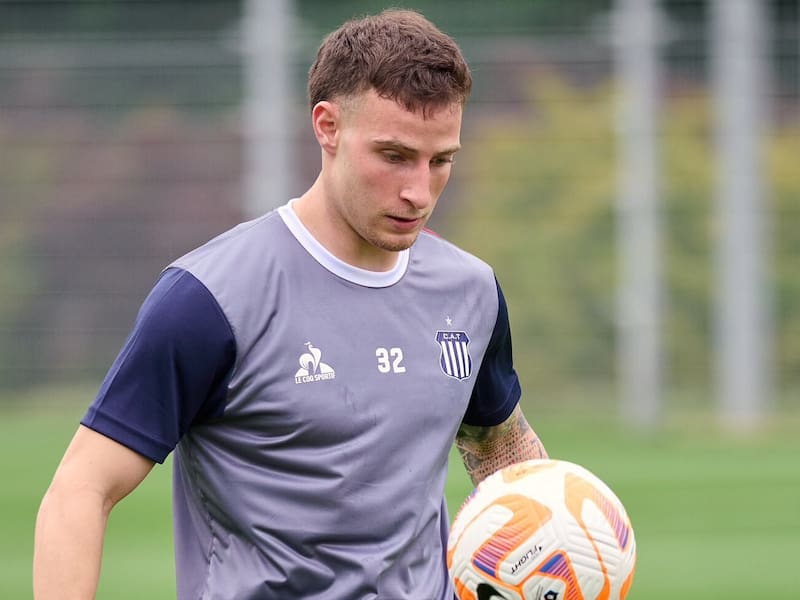 Bruno Barticciotto se encuentra en Rusia con el plantel de Talleres en una gira europea de pretemporada. (Foto: @CATalleresdecba)