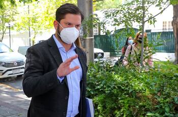 Boric recibe multa de $3,7 millones desde la Seremi de Salud por infracciones al protocolo sanitario