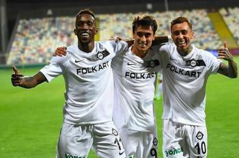 ¿Se olvidó de Colo Colo? Martín Rodríguez celebró con todo en las redes el triunfo del Altay en la primera fecha