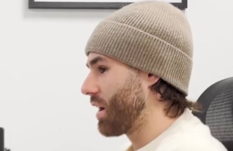 . El futuro del chileno sigue en el aire.