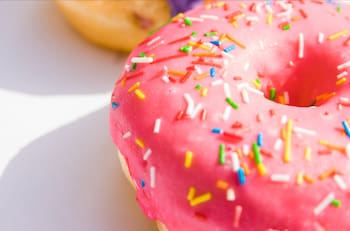 Consigue este cupón de 40% de descuento para comprar donas en Dunkin