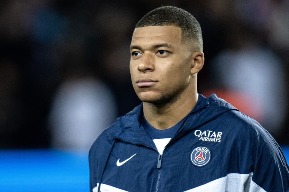 Kylian Mbappé se arriesga no jugar en toda la temporada 2023-24 si sigue en el PSG