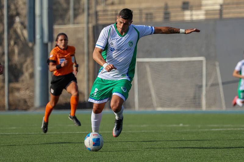 Deportes Puerto Montt vs Real San Joaquín. Foto: Felipe Escobedo.