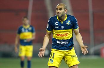 Sacha Sáez deja Everton y tiene nuevo club en el fútbol chileno