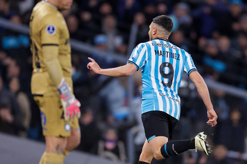 Racing goleó a Huachipato en Copa Sudamericana. EFE