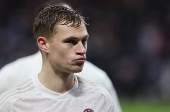 Liverpool se adelanta al Manchester City por figura del Bayern Munich