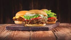 Hamburguesas y churrascos de Juan Maestro ya están disponibles en más de 400 puntos de venta: llegarán a supermercados