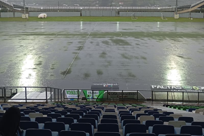 Así quedó este sábado el recinto sureño. Foto: @puertomontt25 en X.