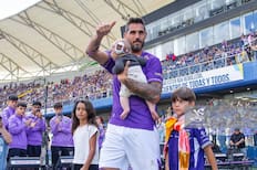 Joaquín Larrivey sufrió violenta encerrona: iba con su hijo de 7 meses y otros dos futbolistas