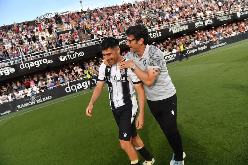 Tomás Alarcón jugando a préstamo por el Cartagena de España.