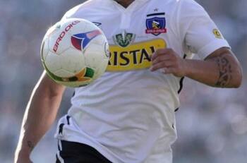 “Campeón con el más grande de Chile”: Dos ídolos paraguayos recordaron sus pasos por Colo Colo