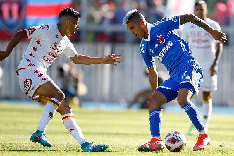 Leandro Fernández ante los Hispanos.