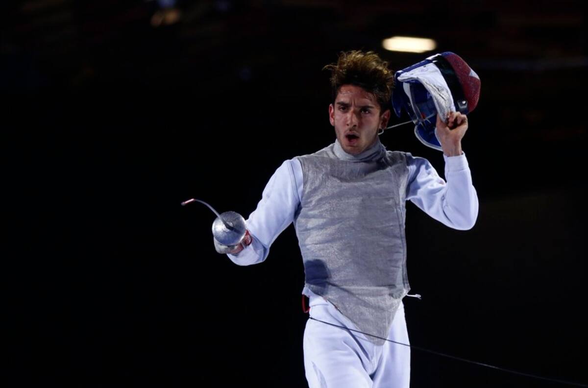 Gustavo Alarcón le otorgó medalla de plata para Chile en esgrima