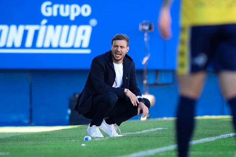 El entrenador está en la cuerda floja en Botafogo. Foto: Instagram Martín Anselmi.