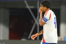 “Nuestro nueve no está en gracia”: Nicolás Córdova apunta al rendimiento de Rossel en la Roja Sub 20