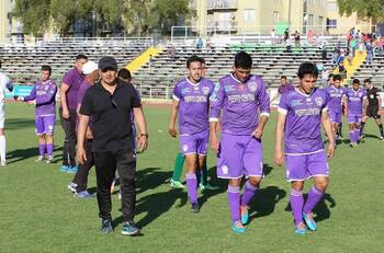 Luis Musrri revoluciona el puerto de San Antonio y se lleva a campeón del fútbol chileno al SAU