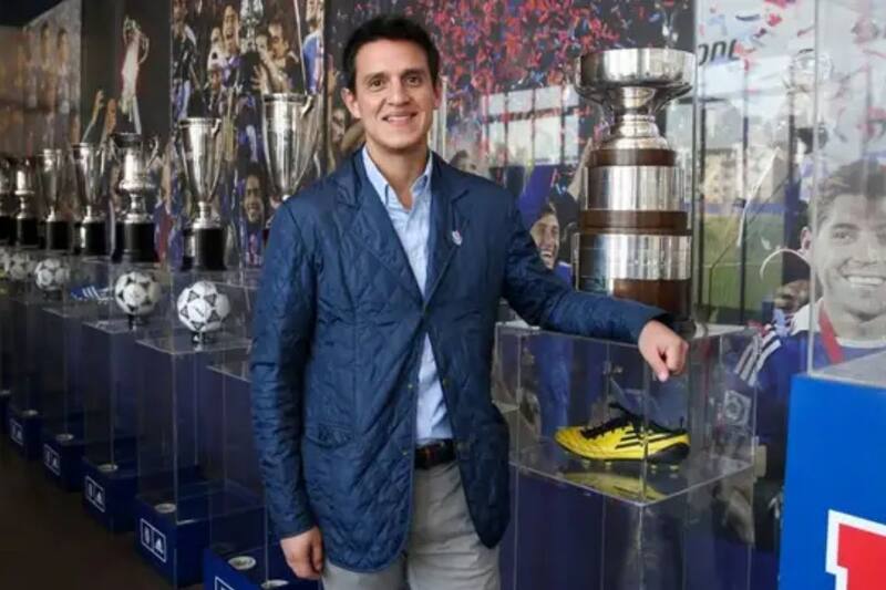 El ecuatoriano fue gerente deportivo de la U entre 2021 y 2022.