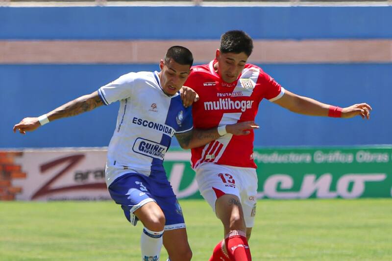 Curicó Unido ganó en su visita a Deportes Antofagasta. Foto: Instagram Curicó Unido.