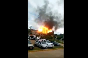 Video: potente explosión se registró en una base militar en Colombia