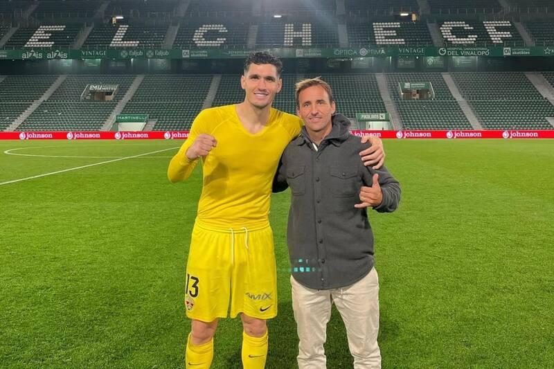 y Chapa Fuenzalida en Elche.