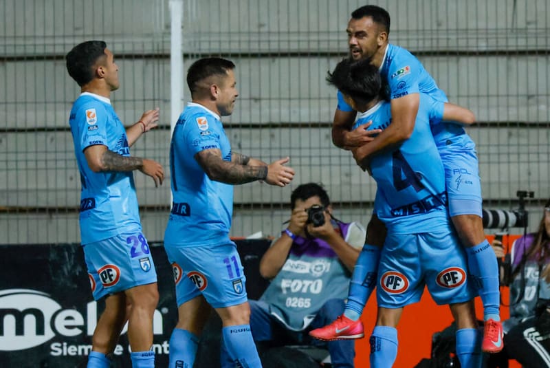 El Dragón Celeste se ilusiona con la permanencia en Primera División. Foto: Agencia ATON.