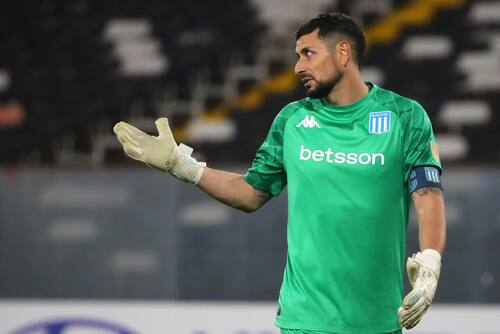 Desde Argentina apuntan a un quiebre en la relación entre el portero y Gustavo Costas. Foto: Aton.