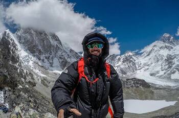 Helicóptero vuela a 7.000 metros de altura sin encontrar rastros de Juan Pablo Mohr