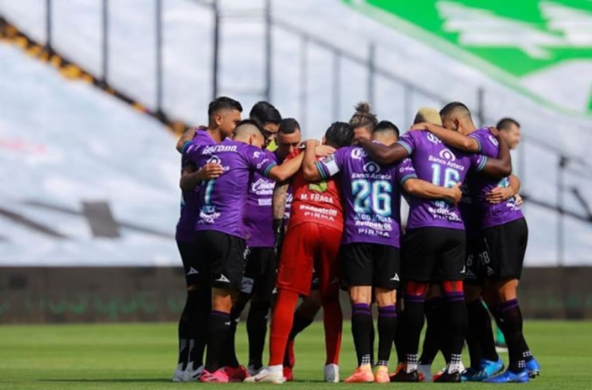 ¡Cuidado chilenos! Mazatlán FC reportó 38 casos de coronavirus en el club