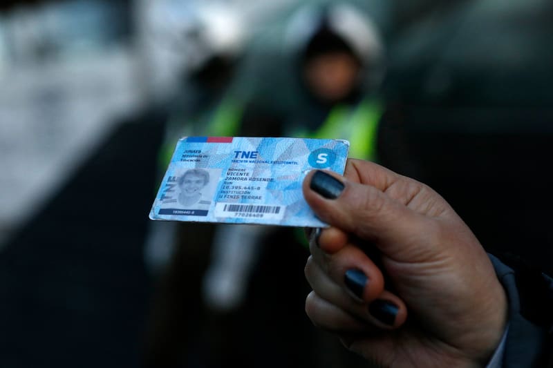 Más de dos millones de validaciones al año se realizan con la Tarjeta Nacional Estudiantil.