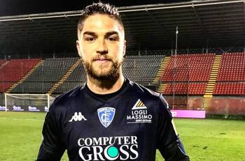 Francisco Sierralta marcó su primer gol en el Empoli de la Serie B