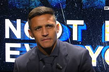 El casi gol que Alexis Sánchez no pudo celebrar en su debut en el Inter