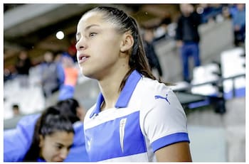 Delantera de la UC sorprendió yendo a la despedida de Pepe Rojas con la camiseta de la U