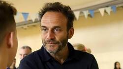 Ex coach argentino del "Chino" Ríos renunció al gobierno por jugar torneo de pádel en cuarentena