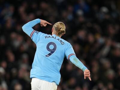 Erling Haaland igualó récord de Sergio Agüero en la Premier League y va por ser el goleador histórico