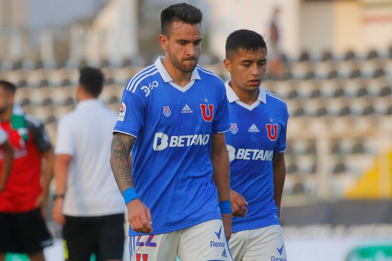 Gustavo Quinteros se refiere a la situación de Matías Zaldivia.