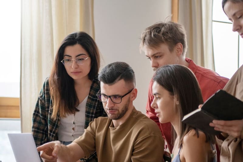 Sueldos superan los $2.000.000.