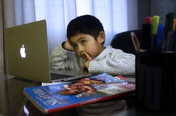 Unesco y la vuelta a clases presenciales: "Es urgente, muchos niños en condiciones vulnerables se están quedando atrás"